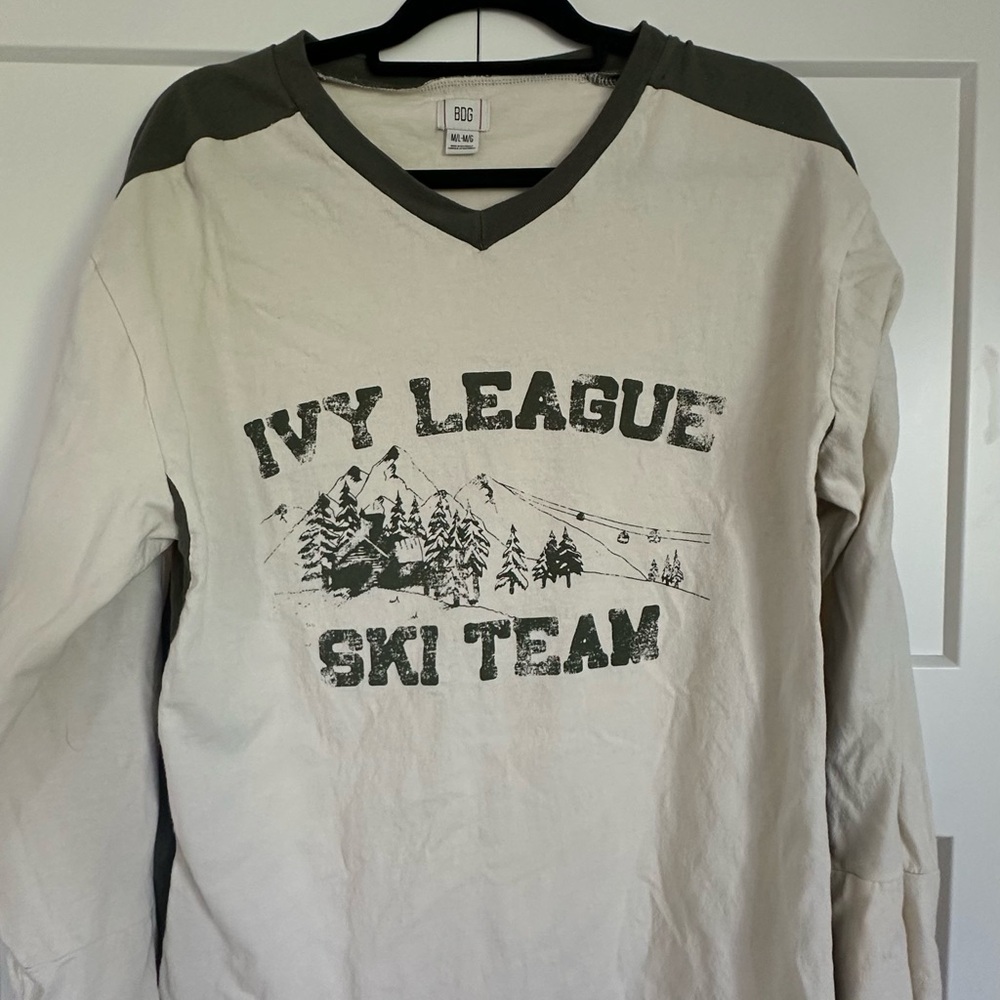 BDG Cream and Gray Long Sleeve Tee with Sporty Design